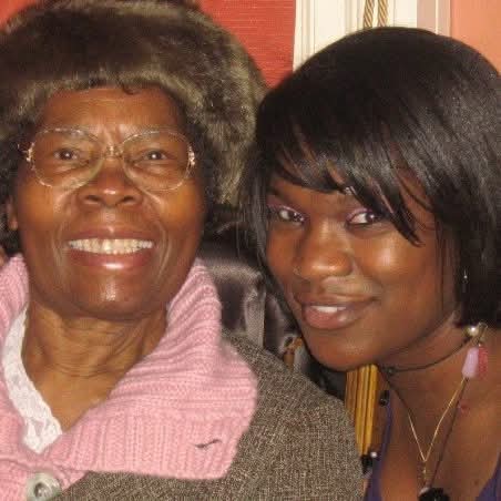 Evelyn and granddaughter